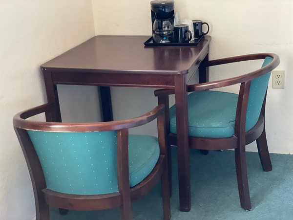 Unique Queen Photo 4